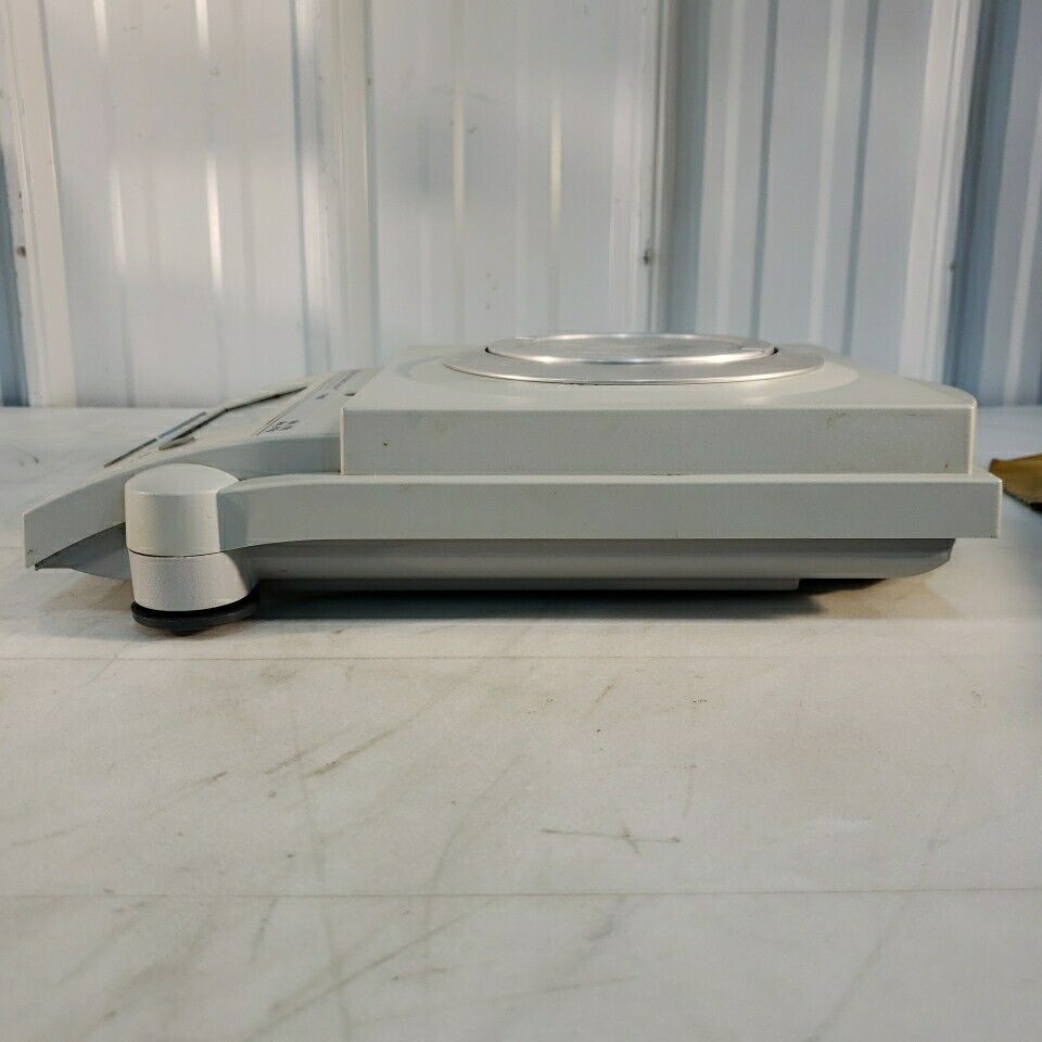 Denver TR-603D Scale Precision Balance w/ Cover & Power Cable Max=110g Max2=610g