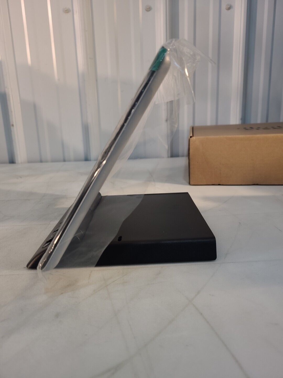 Cisco 800-33959 TelePresence System Display Cables, Box, etc New Open Box