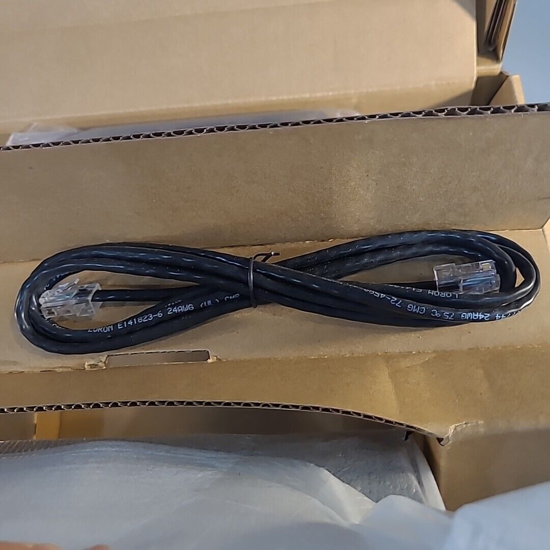 Cisco 800-33959 TelePresence System Display Cables, Box, etc New Open Box