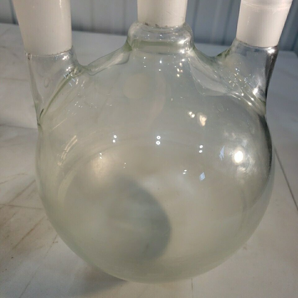 Chemglass 2000mL 3-Neck Round Bottom Flask 24/40 Outer Laboratory