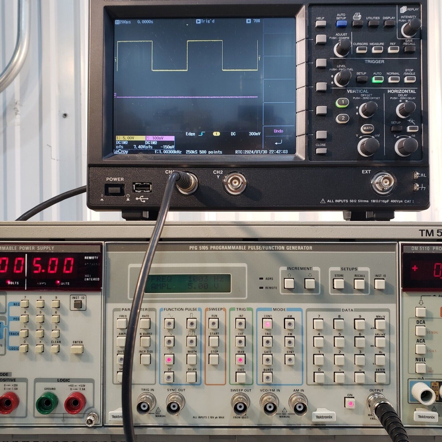 Tektronix TM5006 w/ PS5010 Power Supply PFG5105 Pulse Function Generator DM5110
