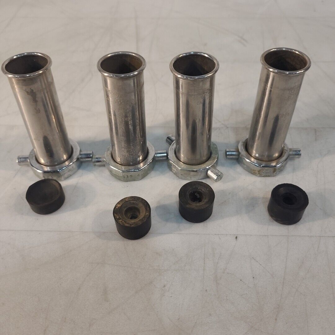 Set Of 4 IEC 305 Centrifuge Wells Containers Buckets 71.8 Gms W/IEC 325 Collars
