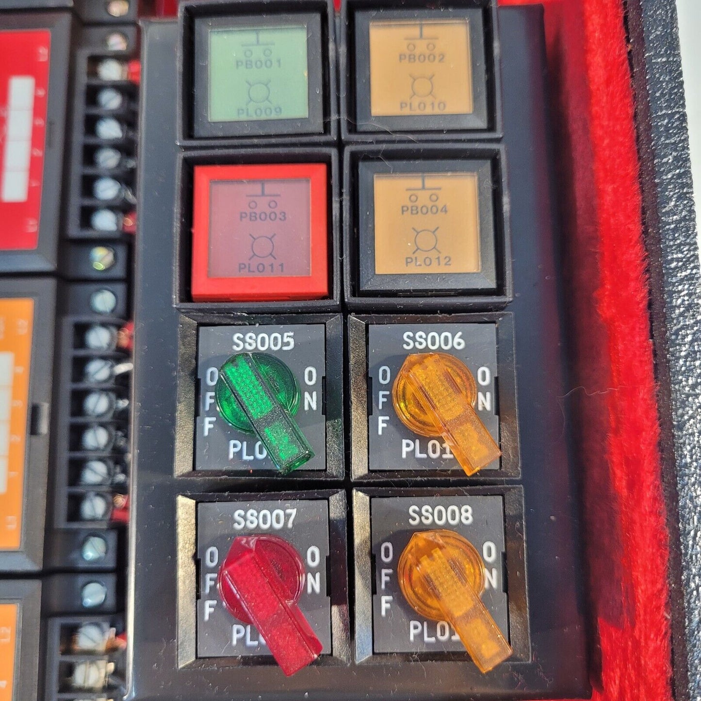 Allen-Bradley 1742 Teaching Kit PLC Automation Controller Learning Engineering