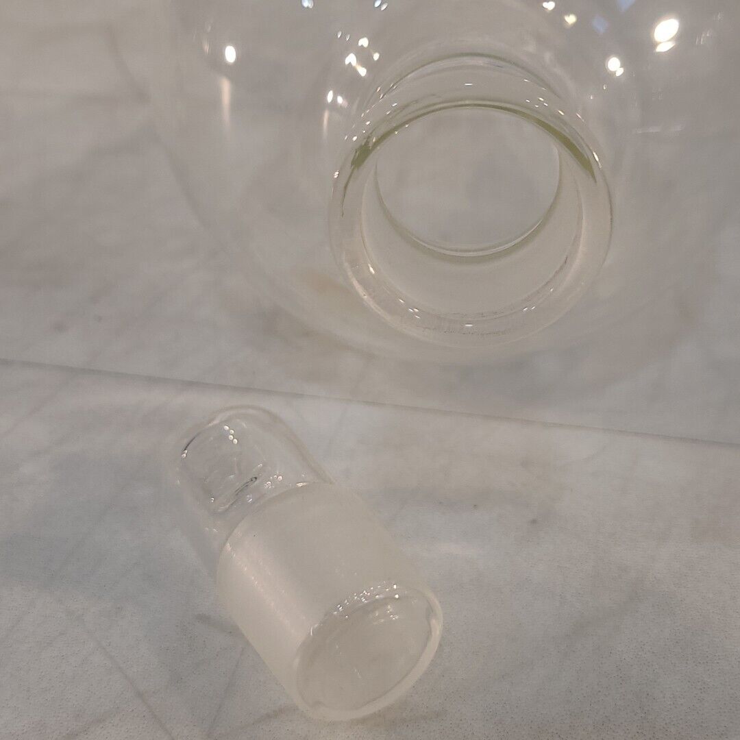 Pyrex 6402 1000mL Squibb Separatory Funnel Pear-shaped W/ Stopcock & Valve