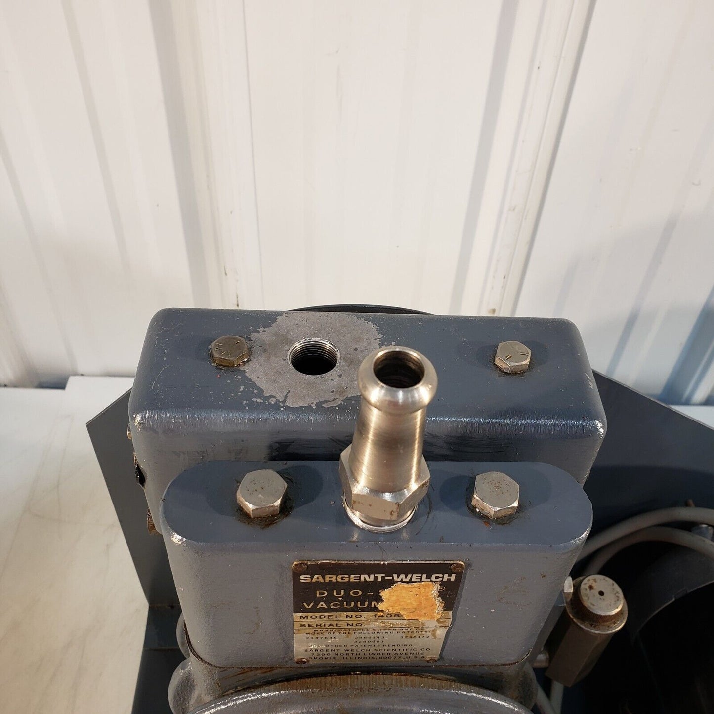 Sargent-Welch 1405 Duo-Seal Vacuum Pump Pulls 15 Torr Of Vacuum 115V High Vacuum