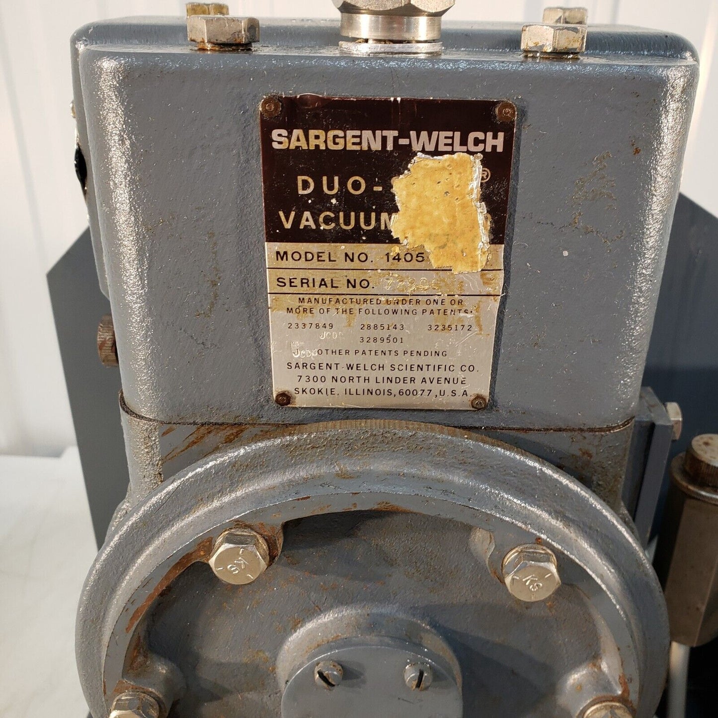 Sargent-Welch 1405 Duo-Seal Vacuum Pump Pulls 15 Torr Of Vacuum 115V High Vacuum