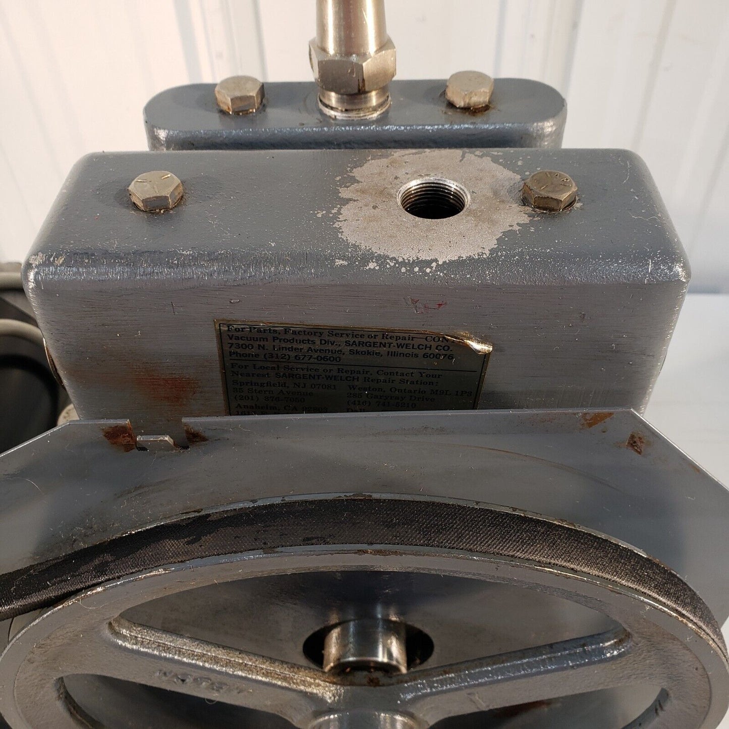 Sargent-Welch 1405 Duo-Seal Vacuum Pump Pulls 15 Torr Of Vacuum 115V High Vacuum