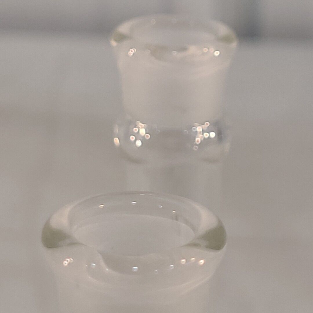 Lot Of 4 Pyrex 5640 Volumetric Flask 2x 100mL 1x 25mL 1x 10mL Glass Laboratory
