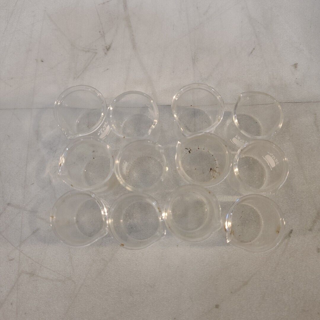 Lot Of 12 Pyrex 1000 10mL Beakers Labratory Glassware Corning Glass