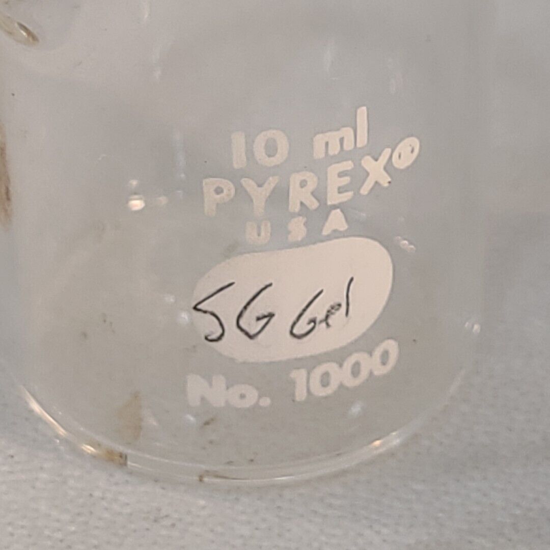 Lot Of 12 Pyrex 1000 10mL Beakers Labratory Glassware Corning Glass