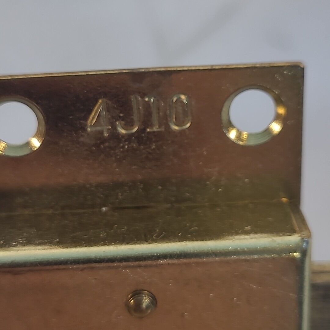 LOT OF 6 Corbin 0750 LOX 1 1/8" WD 2 Keys 4J10 Cabinet Locks Latch 5-3-1-327