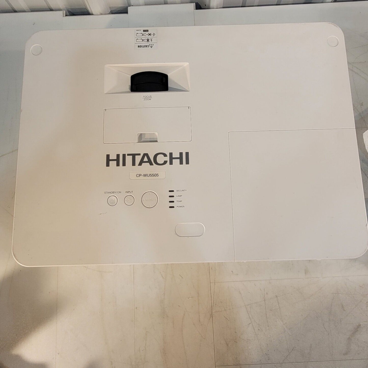 Hitachi CP-WU5505 LCD Projector CP-WU5505GF For Parts Does Not Work