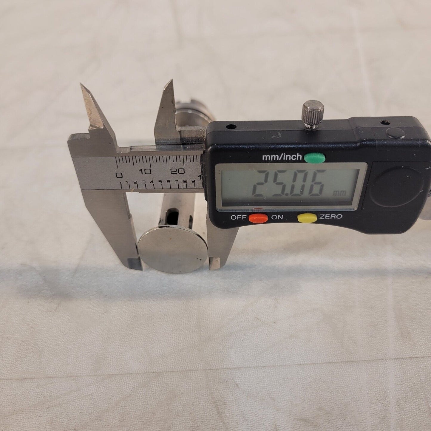 TA Instruments 0.04 Radians Rheometer Rotor 25mm Dia Upper Geometry Spindle 316