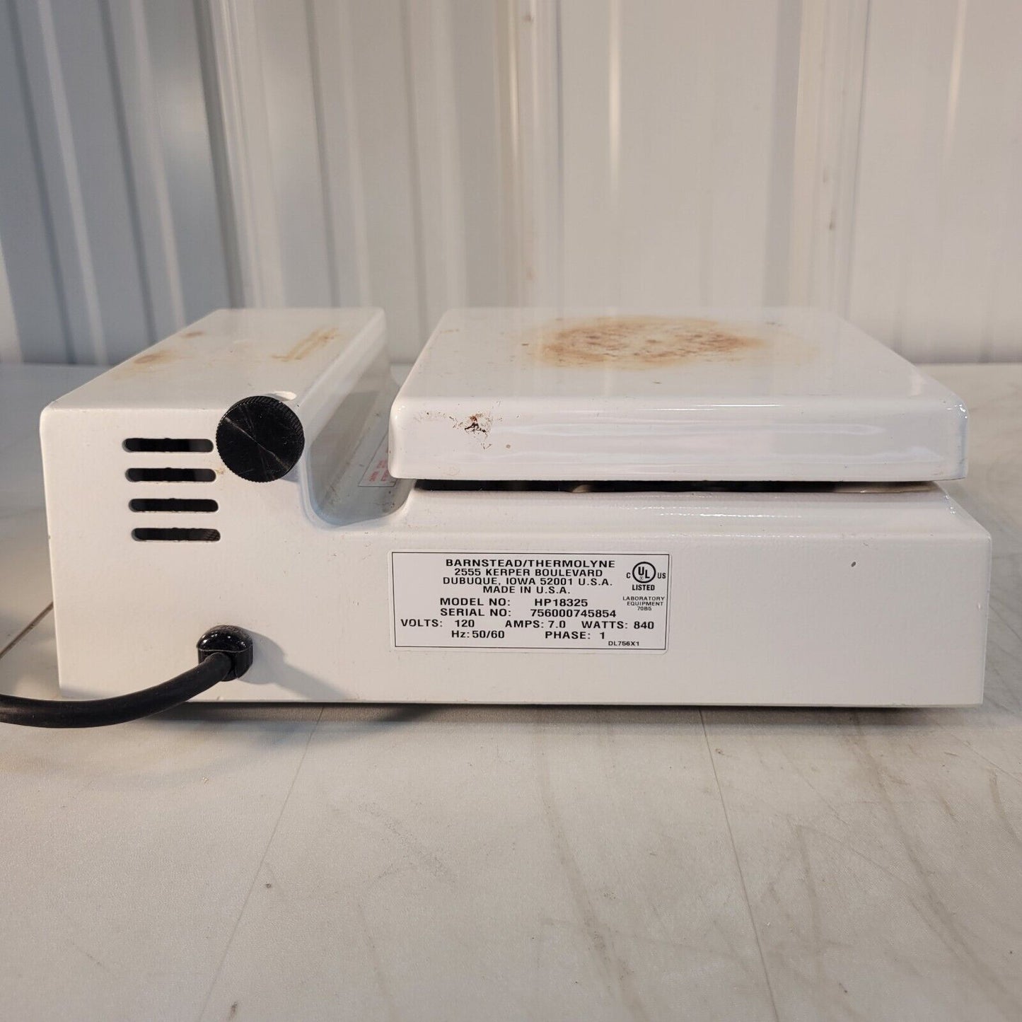 Thermolyne HP18325 Nuova Hot Plate 120V 7A 840W - Tested Works