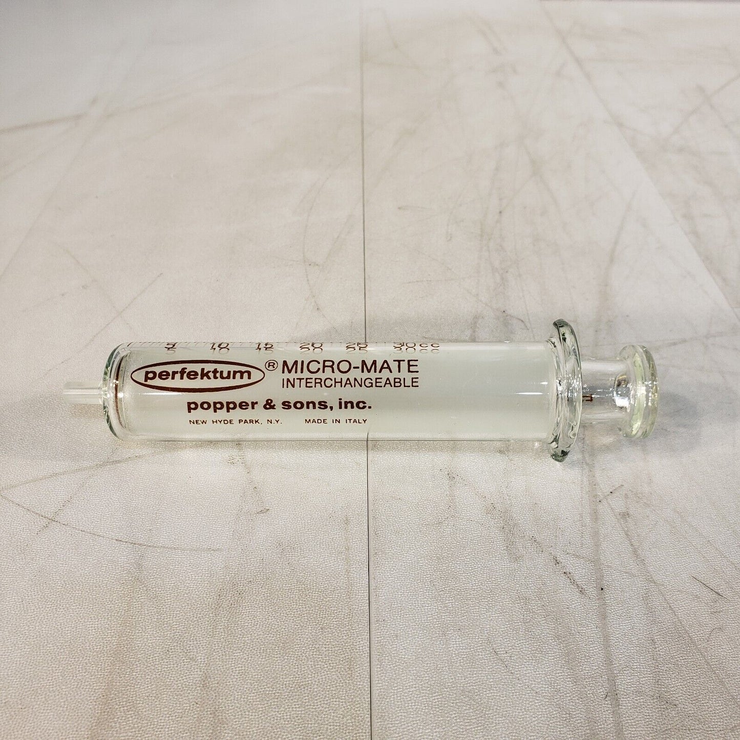 Perfektum Micro-Mate 30cc Interchangeable Scientific Syringe