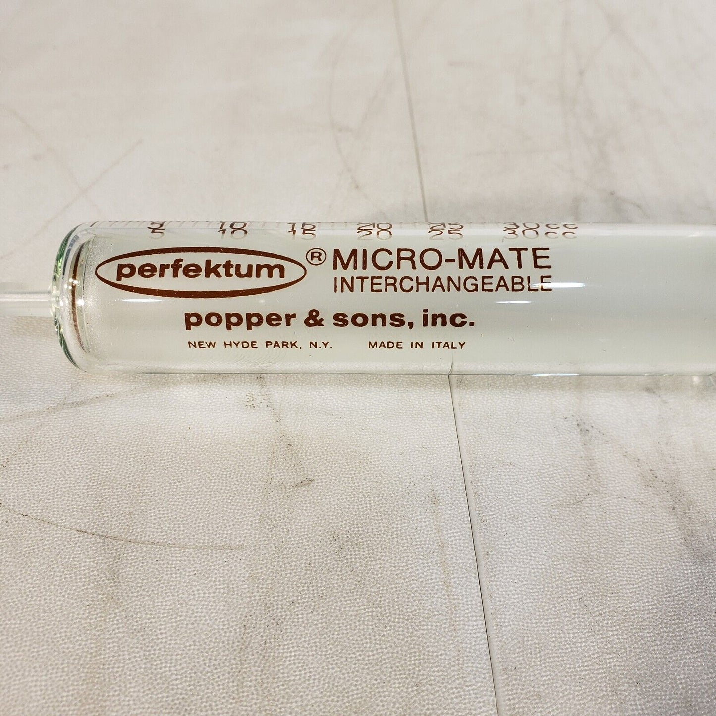 Perfektum Micro-Mate 30cc Interchangeable Scientific Syringe