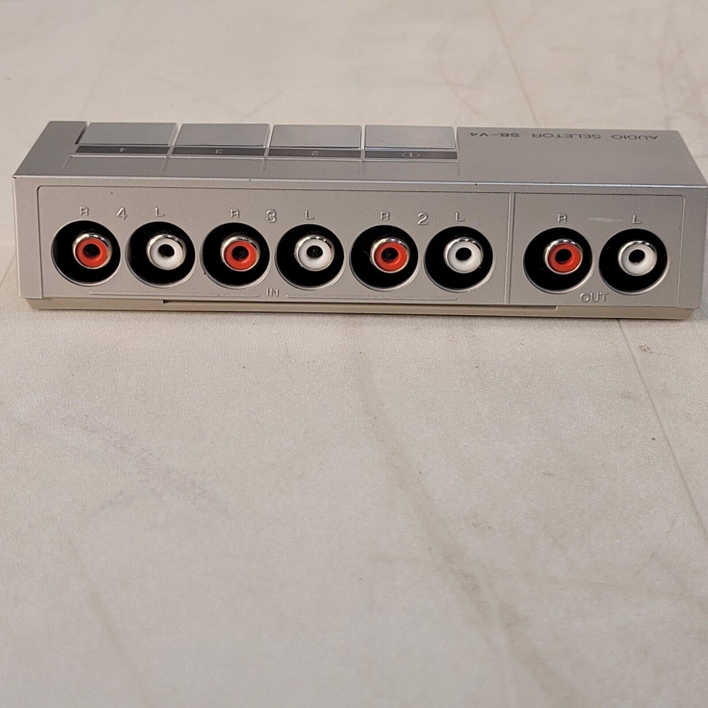 Audio Selector SB-V4 4 Input Switcher Aux RCA Stereo