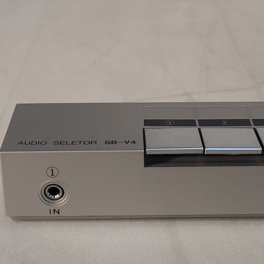 Audio Selector SB-V4 4 Input Switcher Aux RCA Stereo