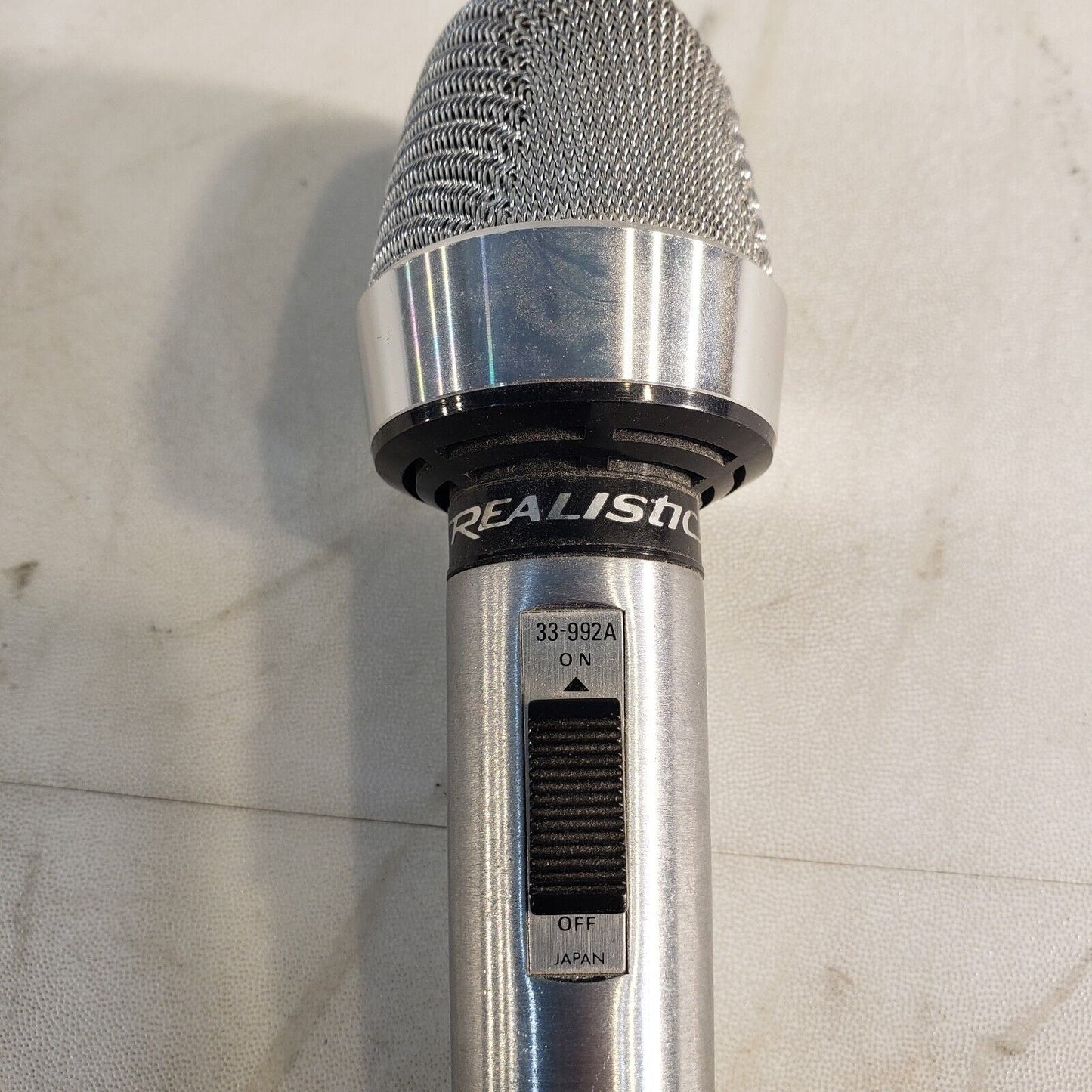 Realistic Cardioid 33-992A Dynamic Microphone 1/4" Unbalanced Cable