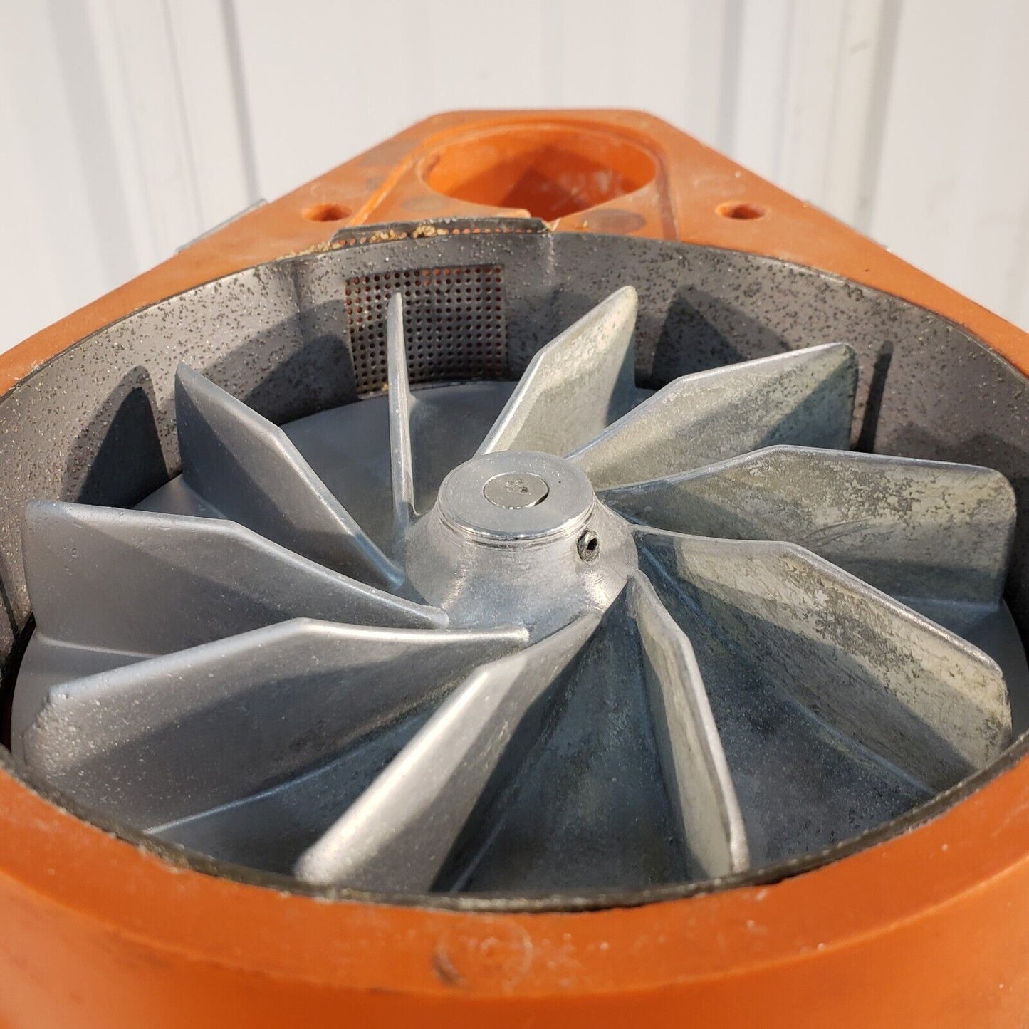 UDY 3010-033 Cyclone Sample Mill With Accessories, Grinding Pads, Screens, Burrs