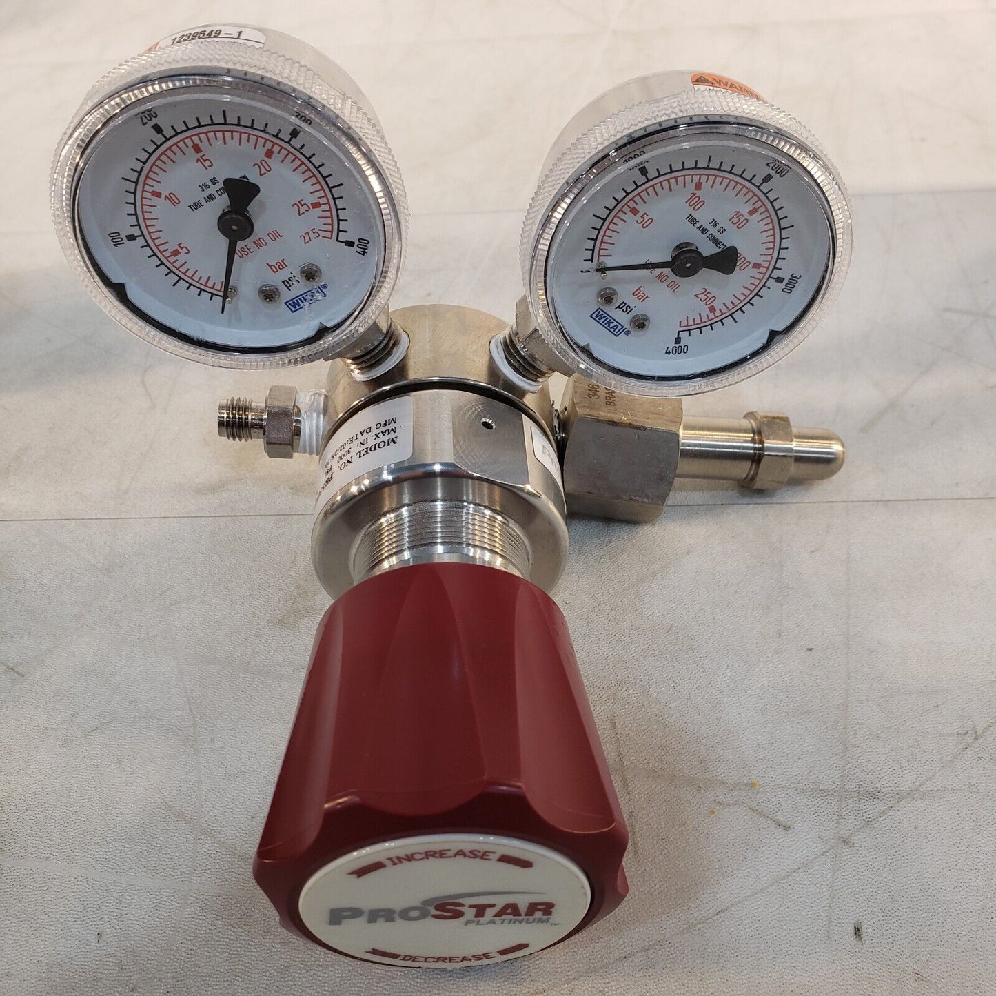 ProStar Platinum PRS300243 Gas Regulator Valve Max In 3000psi Max Out 250psi