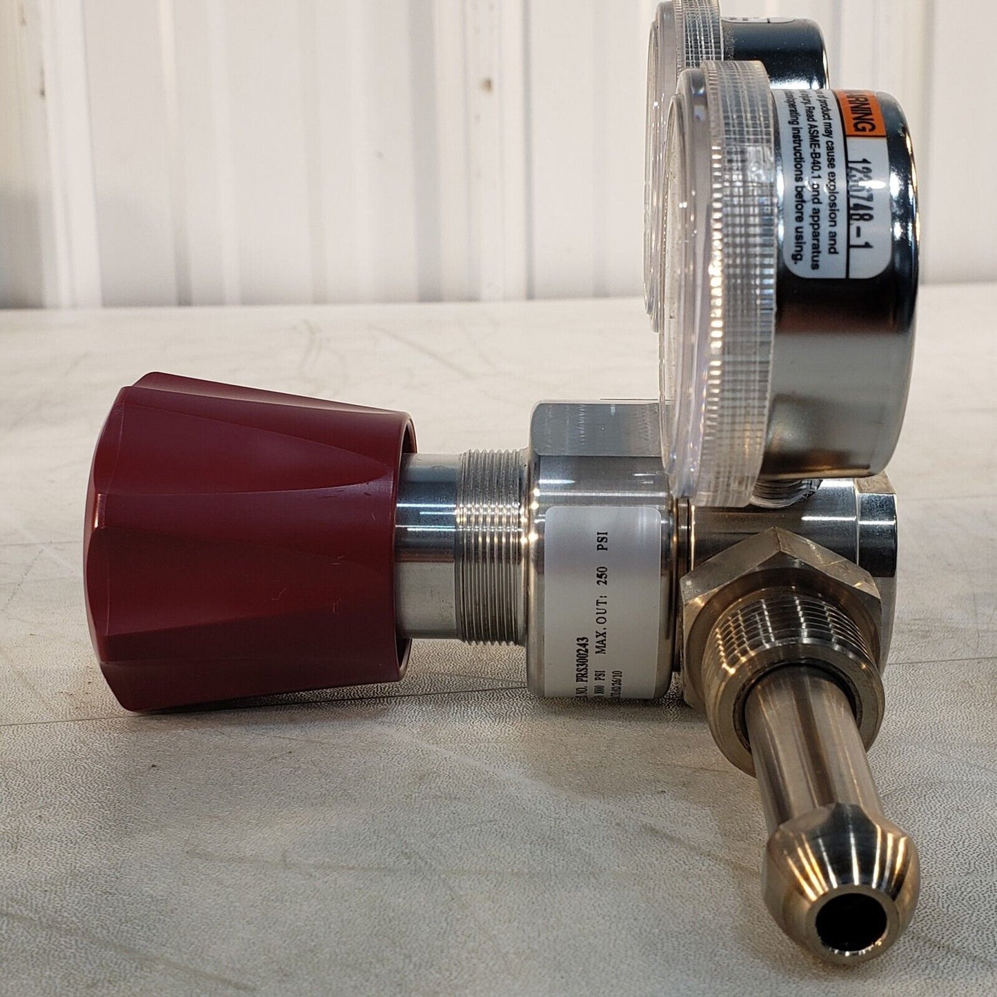ProStar Platinum PRS300243 Gas Regulator Valve Max In 3000psi Max Out 250psi