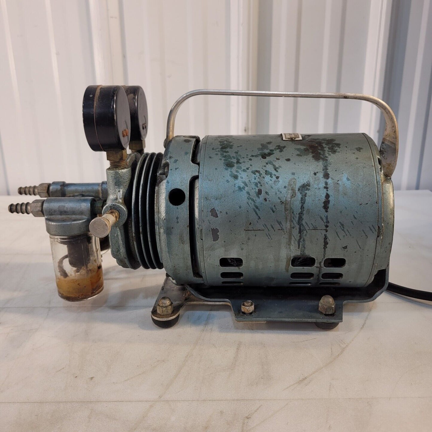General Electric Arthur Thomas 5KH33GG 102FX AC Motor Vacuum Pump