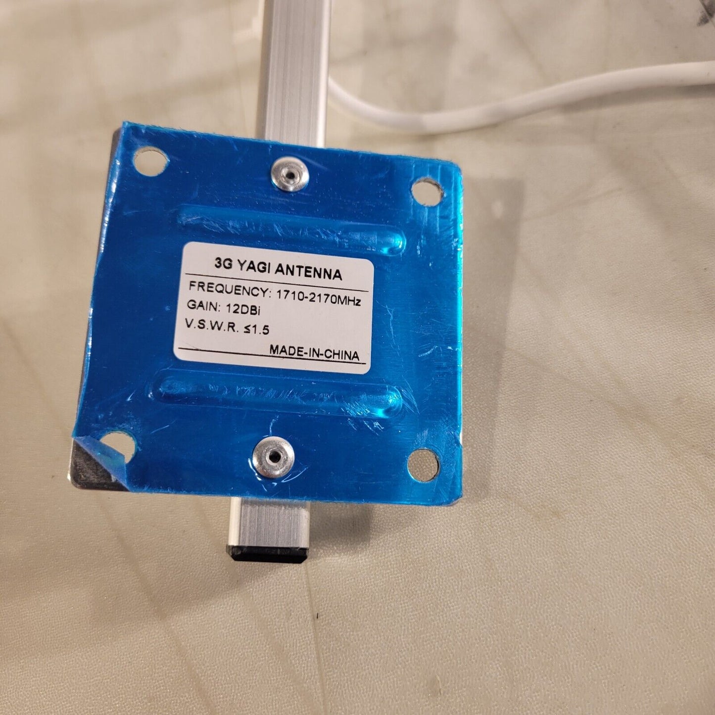 Band 66 and 4 Cell Phone Signal Booster AN-B66-65 10W w/ 3G Yagi/Panel Antenna