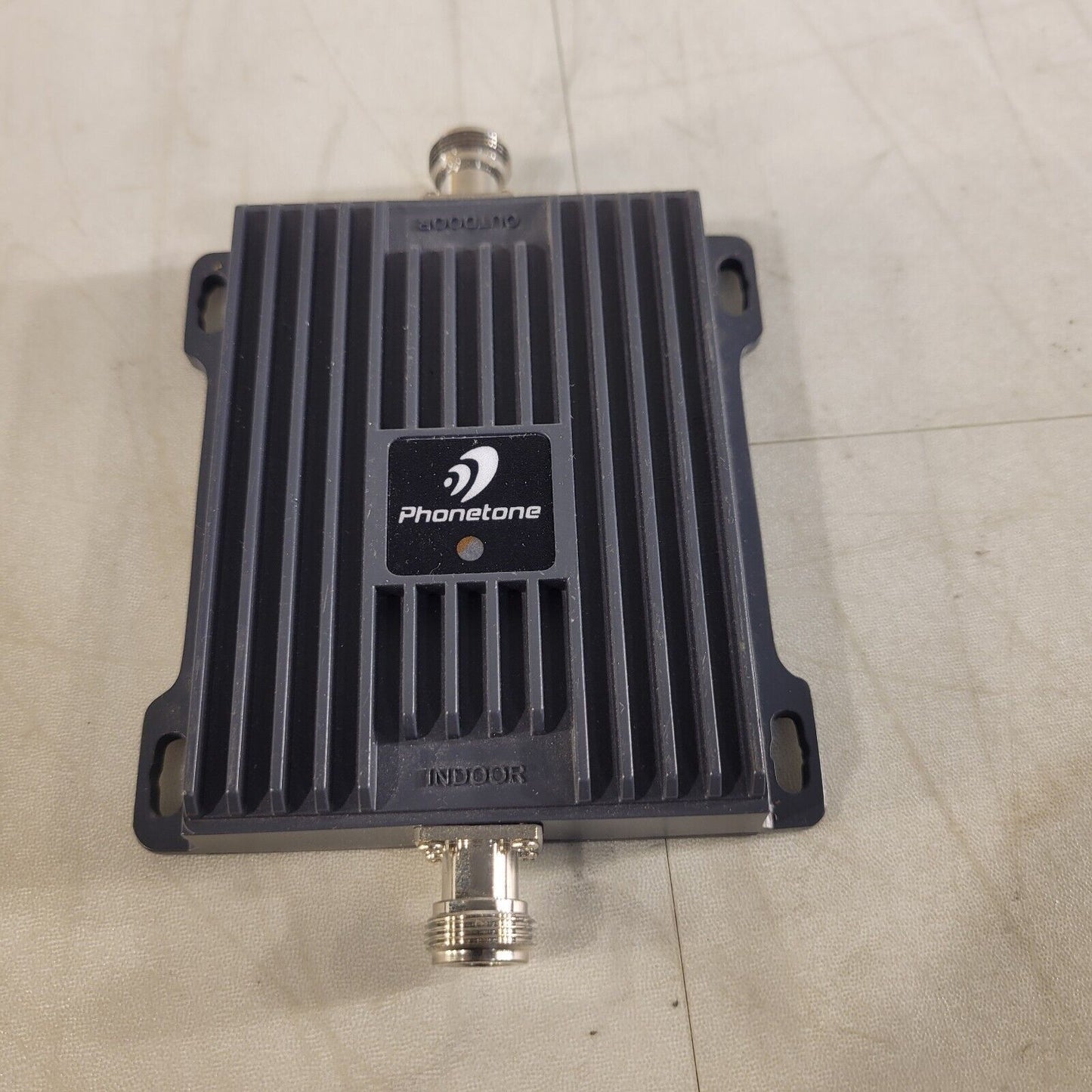 Band 66 and 4 Cell Phone Signal Booster AN-B66-65 10W w/ 3G Yagi/Panel Antenna