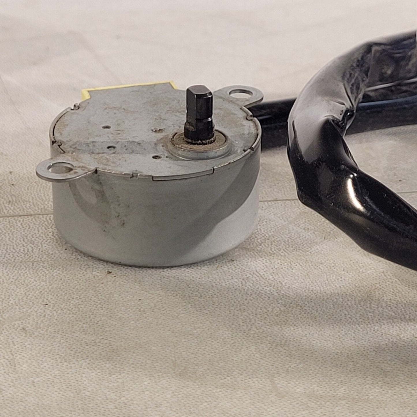 Shimadzu 221-47652 Pulse Motor MP35ED Flap Motor