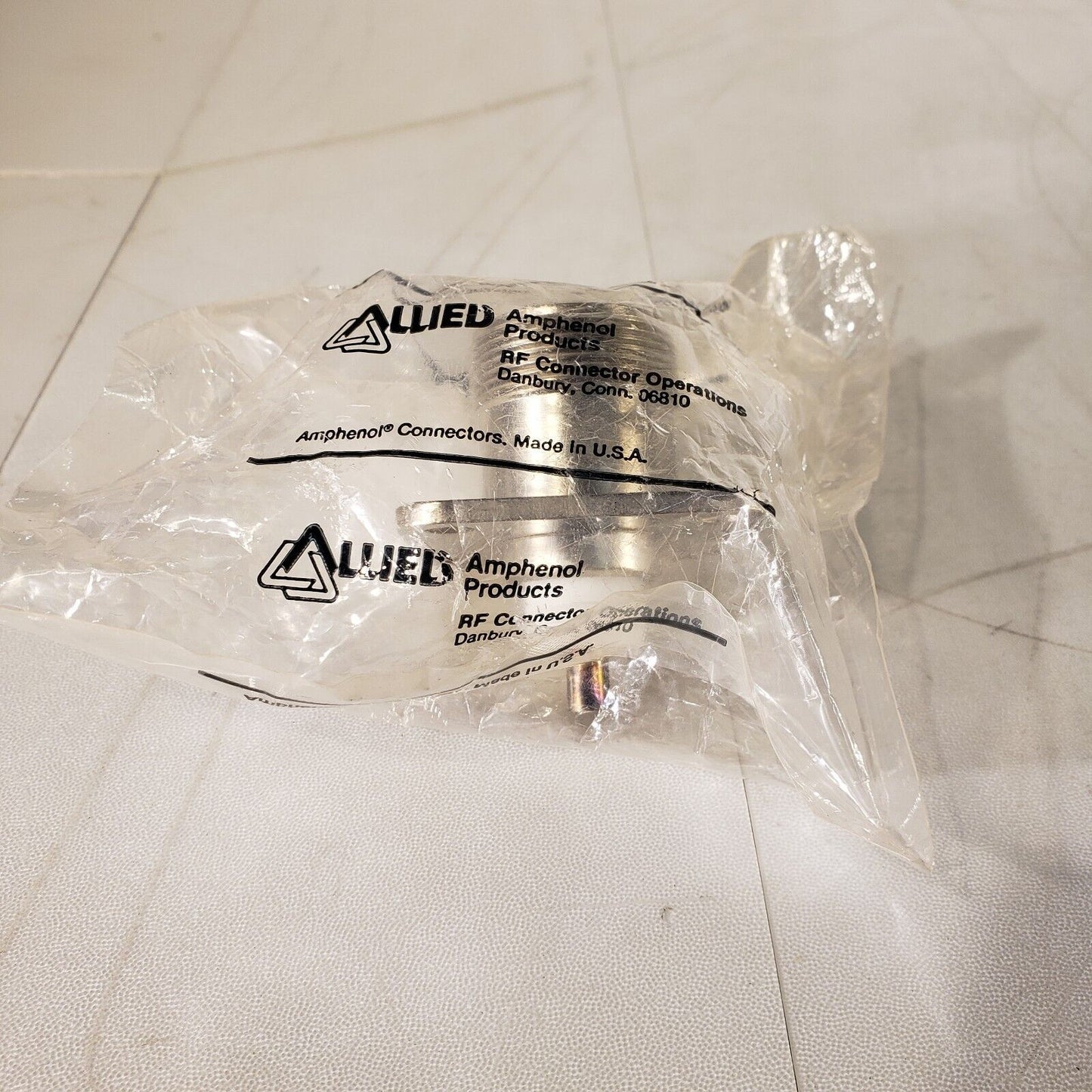 Amphenol UG-352/U RF Connector N-Type Straight Solder Jack 50ohm 4 GHz