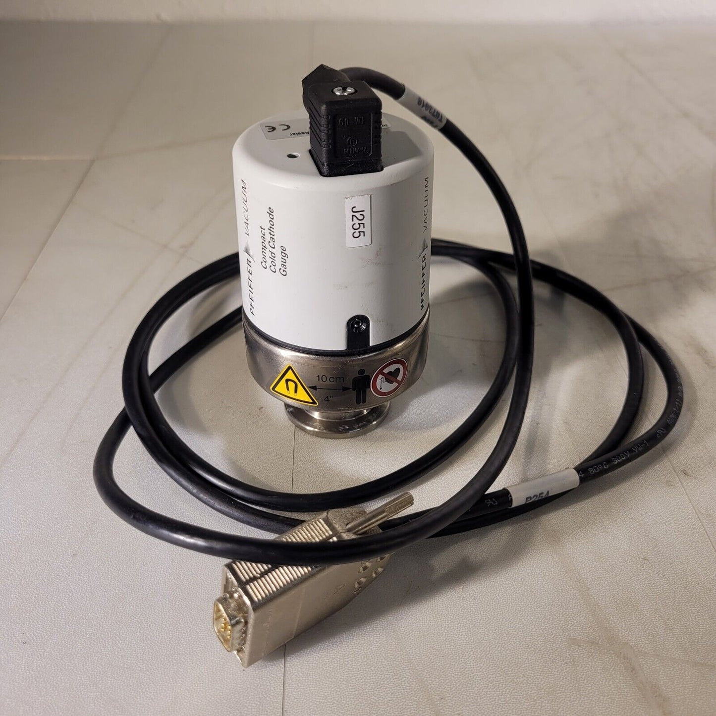 Pfeiffer Vacuum IKR 251 PTR25500 Compact Cold Cathode Gauge D-35614 KF25 NW25