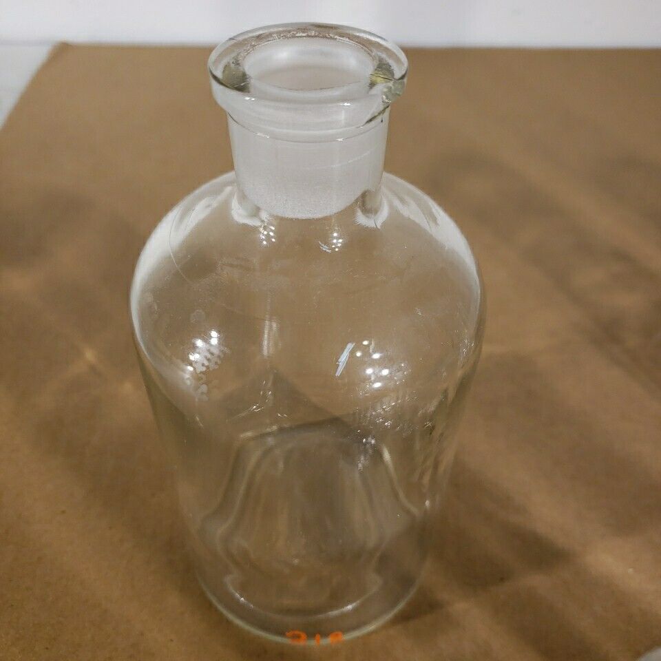 Lot Of 35 Miscellaneous Laboratory Glassware Pyrex Corning Kimax Glas-Pak