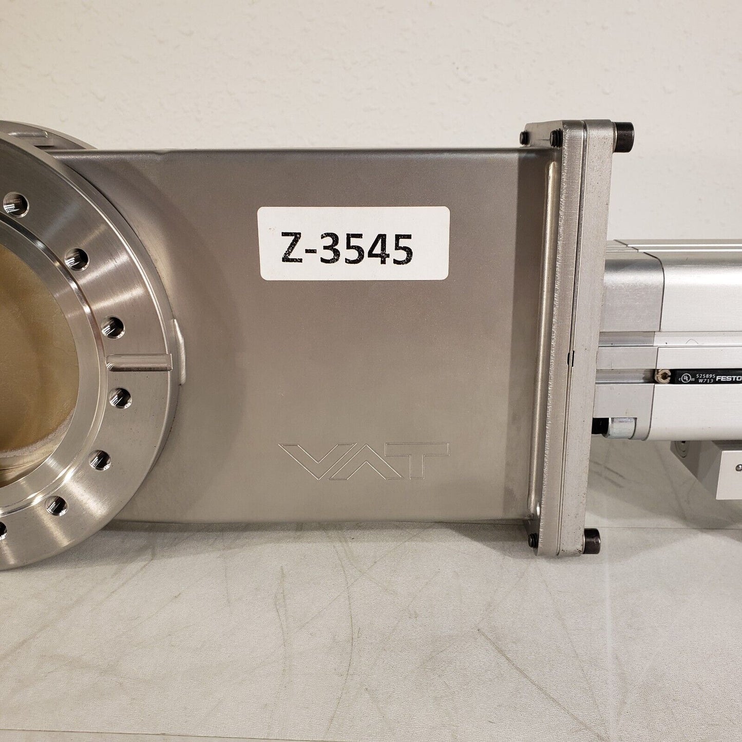 VAT 6" DN100CF Pneumatic Gate Valve High Vacuum Z-3545 1/4" Pneumatic Fittings