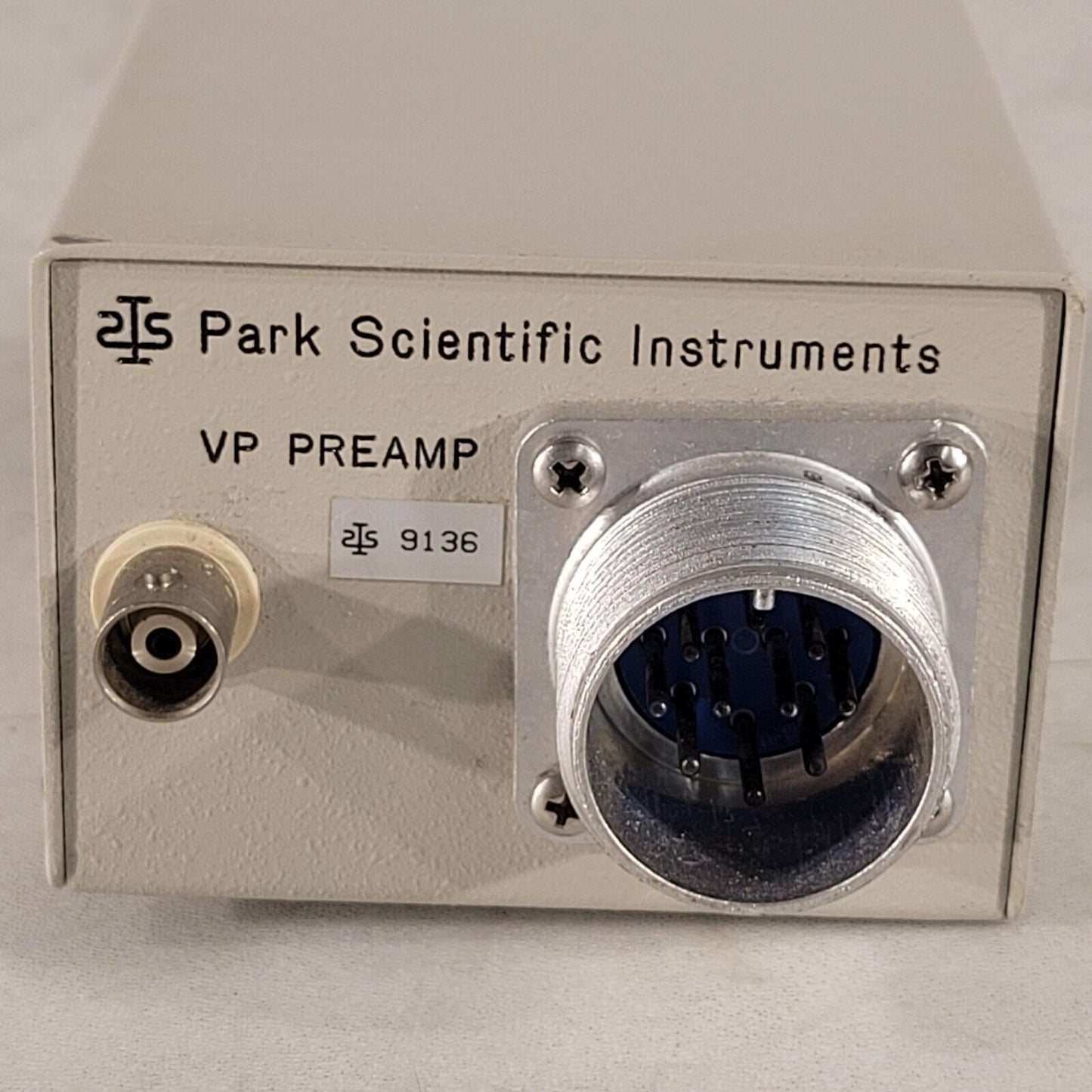 SIS ISI Park Scientific VP Preamp 9136 Coaxial Box 10-Pin Amphenol Round Twist