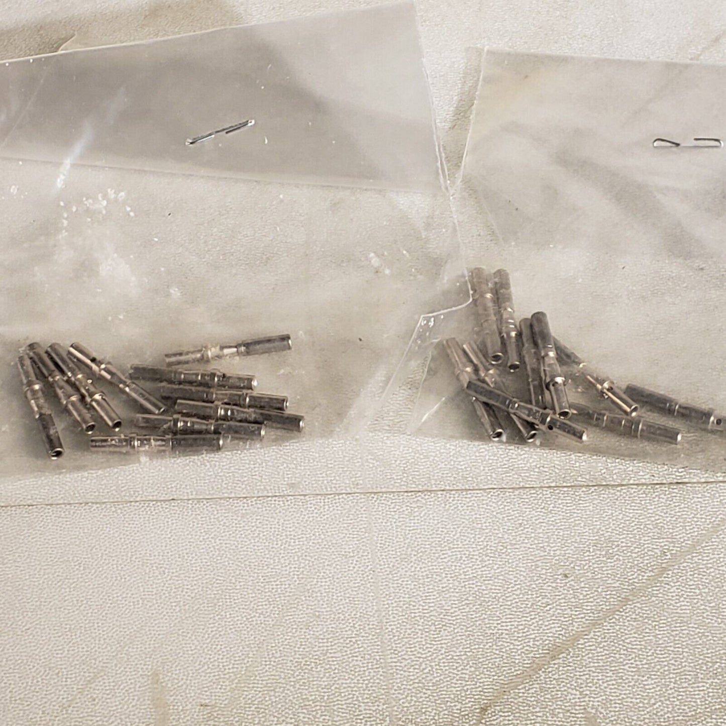 Amphenol MS3101A28-16P 20 Pin Connector Coaxial With Set Of Extra Pins Round