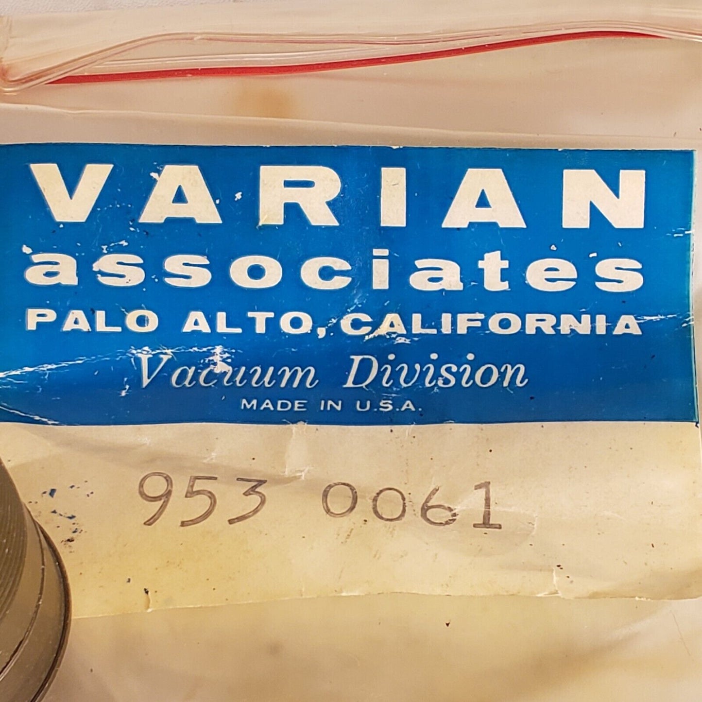 Amphenol MS3101A28-16P 20 Pin Connector Coaxial With Set Of Extra Pins Round