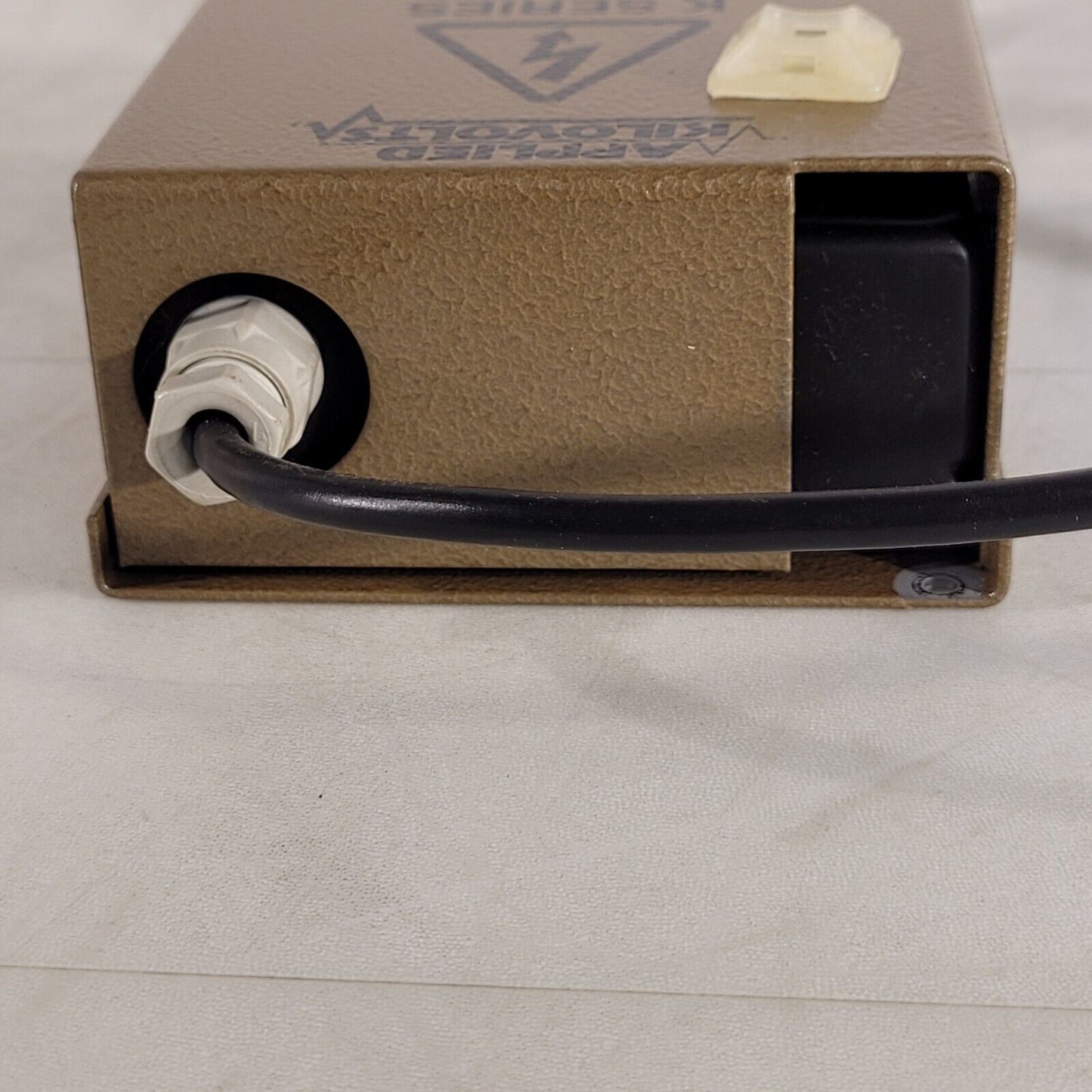 Applied Kilovolts KS20/39 K Series High Voltage Power Supply 20kV 0.2mA