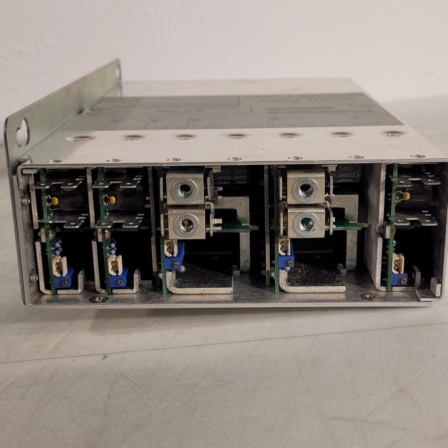 TDK-Lambda J10009 Alpha 1000W Power Sup 15V 28V 24V 5V Output 94.4-240VAC Input