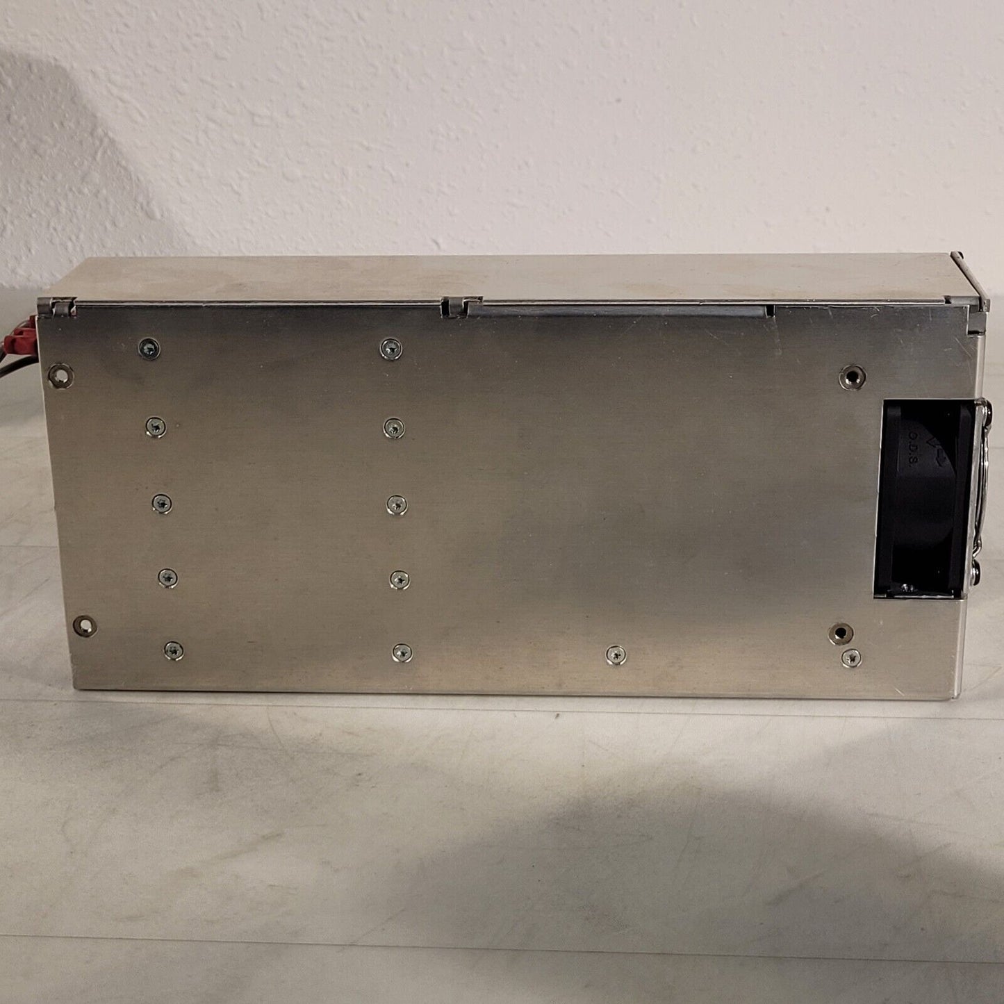 Lambda Alpha 400W Power Supply J40046 24V 28V Outputs 100-230V Input 7A Max