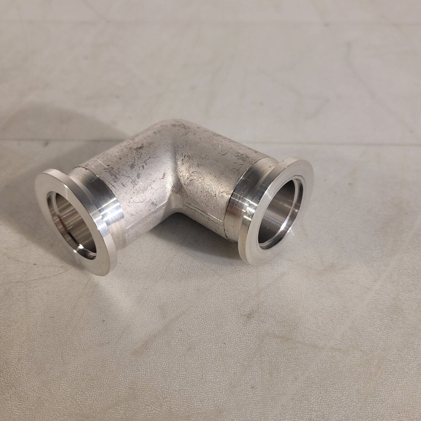 ISO KF25 NW25 90° Angle Elbow Aluminum High Vacuum 2-1/2" Length QF25