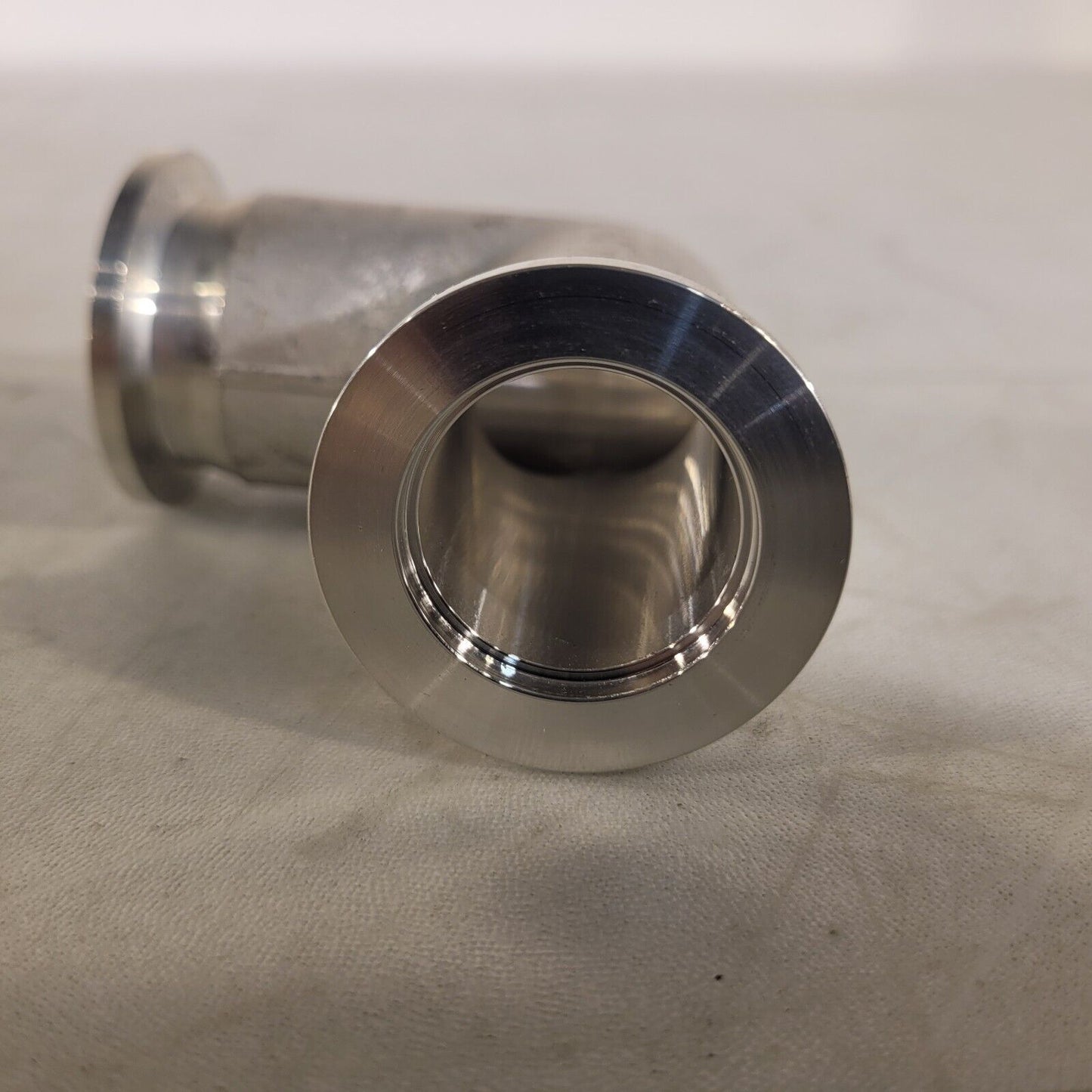ISO KF25 NW25 90° Angle Elbow Aluminum High Vacuum 2-1/2" Length QF25