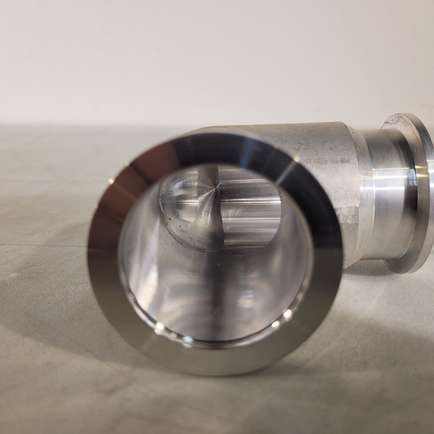 ISO KF40 NW40 90° Angle Elbow Aluminum High Vacuum 3-1/2" Length QF40