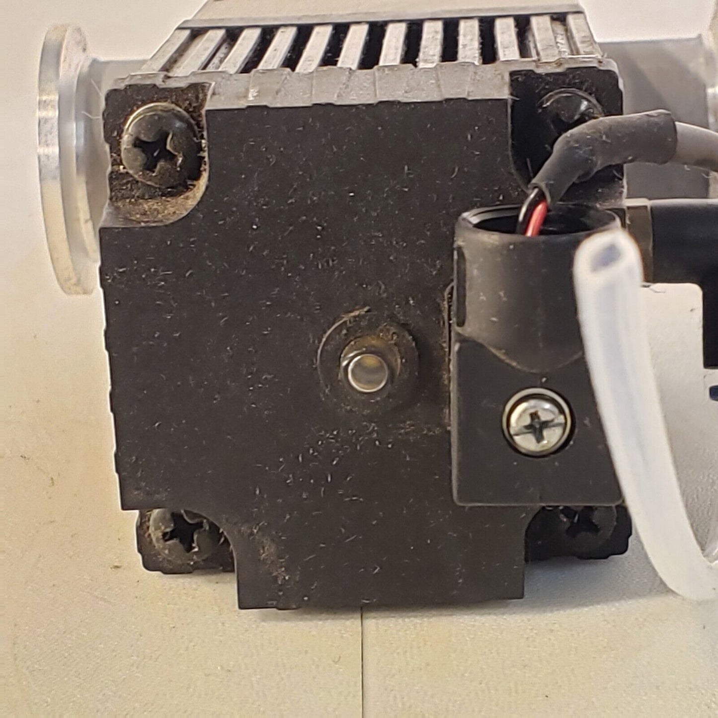 Edwards IPV25PKA0 ISO KF25 NW25 High Vacuum Inline Pneumatic Valve C41623000