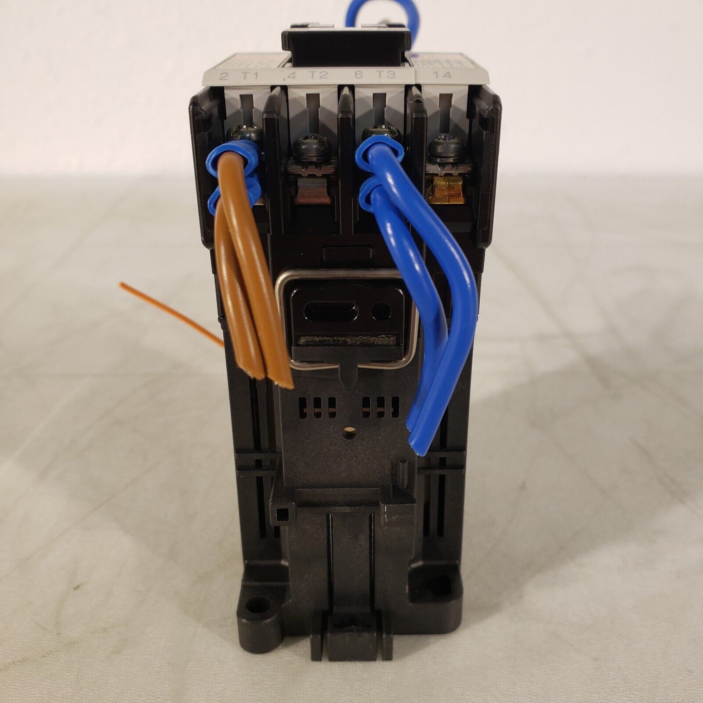 Fuji Electric SC-0/G Contactor 24V DC Max 20A 3 Phase 4GC0F0#10