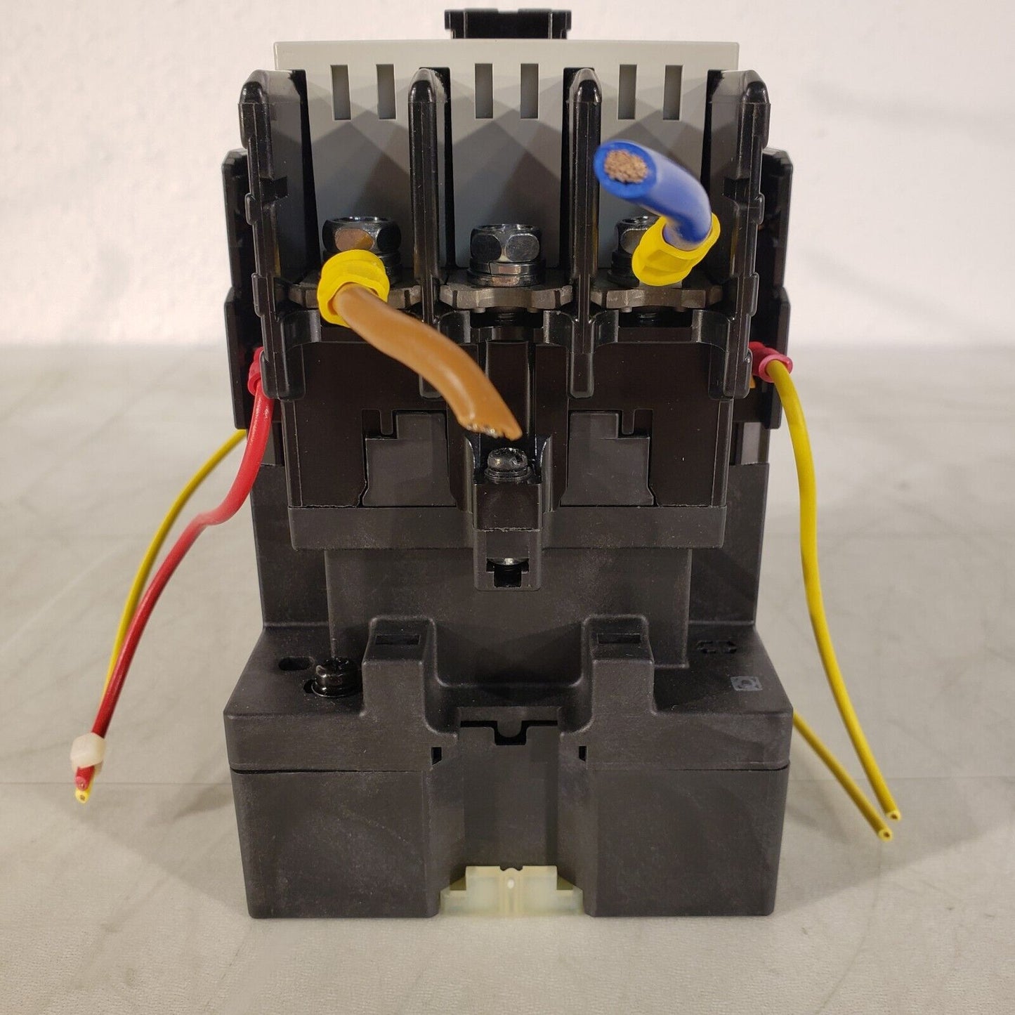 Fuji Electric SC-N3/SE Magnetic Contactor 200-240V DC 3 Phase 3NC2H/SE
