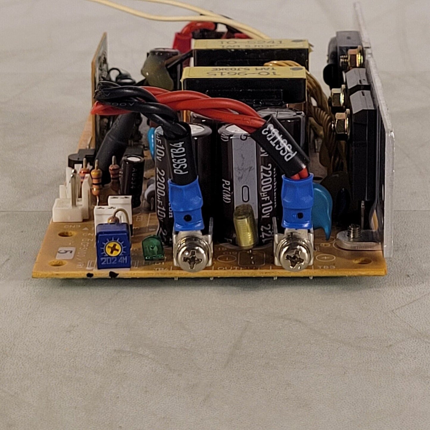 Tamura CPS100-5 Power Supply Input: DC 250V 0.64A Output: DC 5V 20A 4874-11 Z
