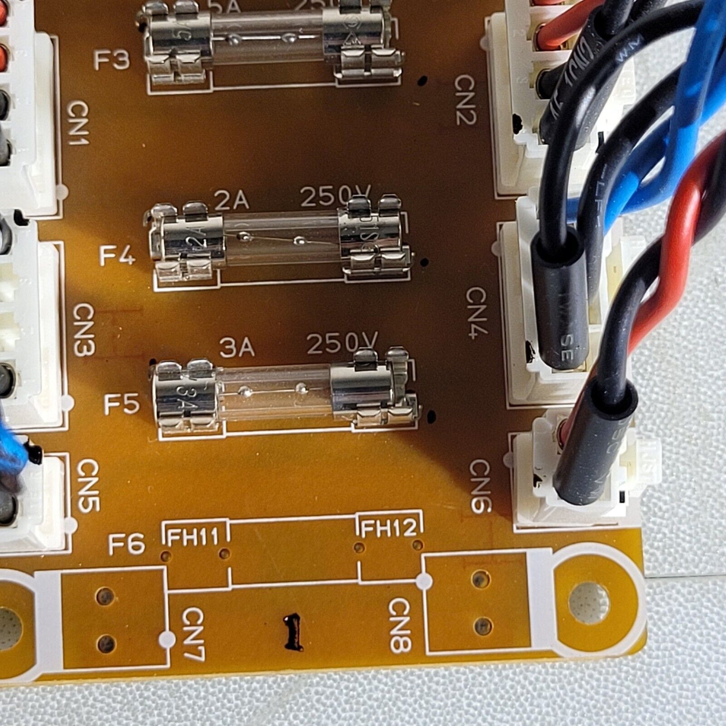 Tamura 3P-P1-5157-1 A5-1 Fuse Board From Jeol SM67010BU Electron Microscope