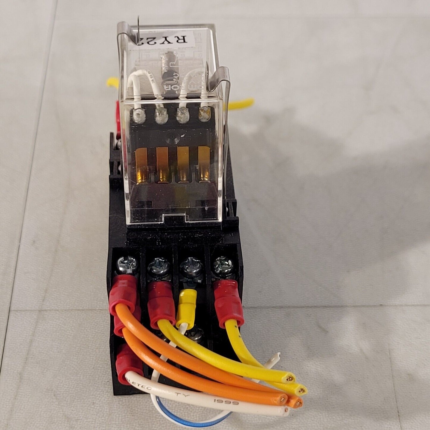 Omron MY4 Relay 24VAC 36.3mA 4DPT 3A 150VAC 5A 150VAC 28VAC With Base