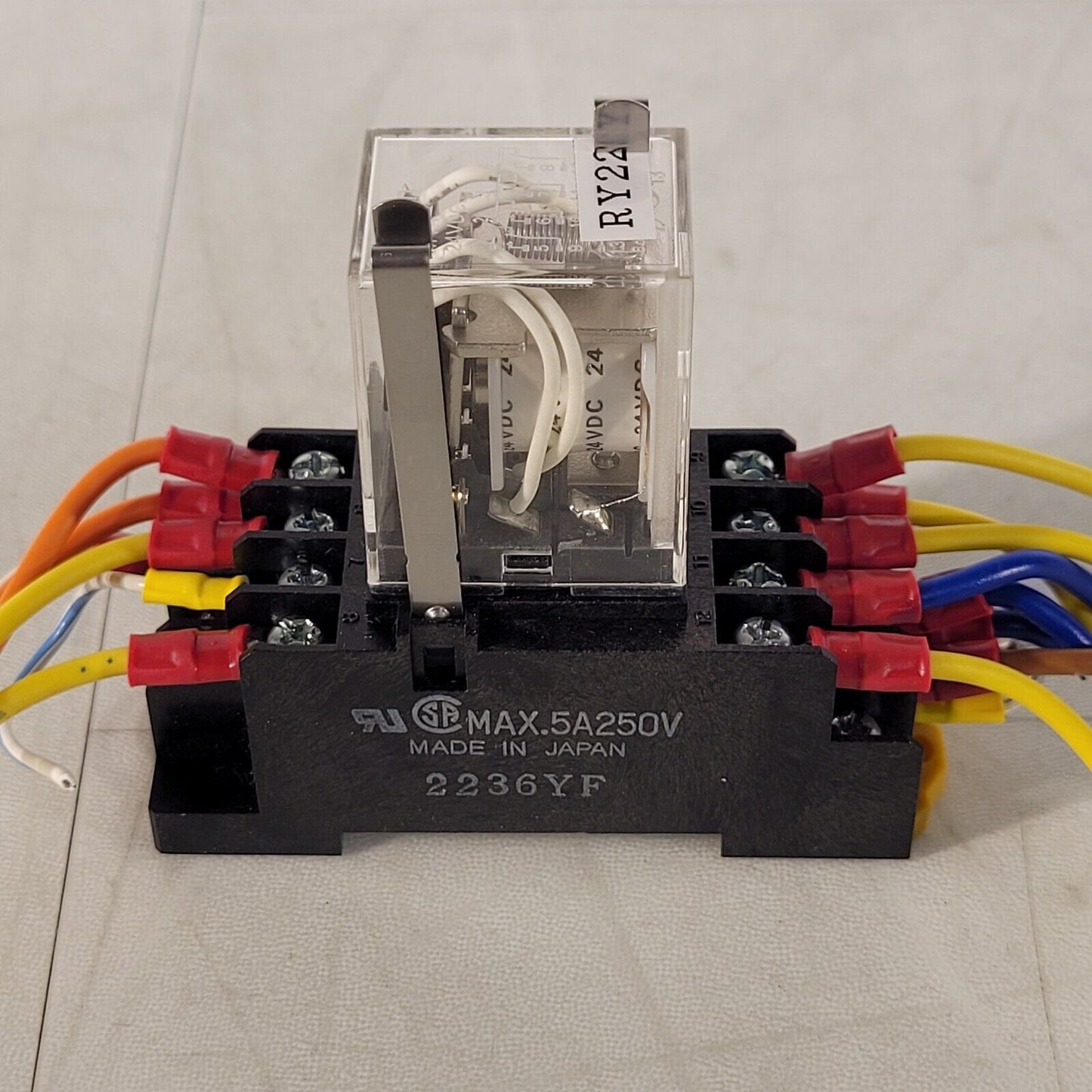 Omron MY4 Relay 24VAC 36.3mA 4DPT 3A 150VAC 5A 150VAC 28VAC With Base